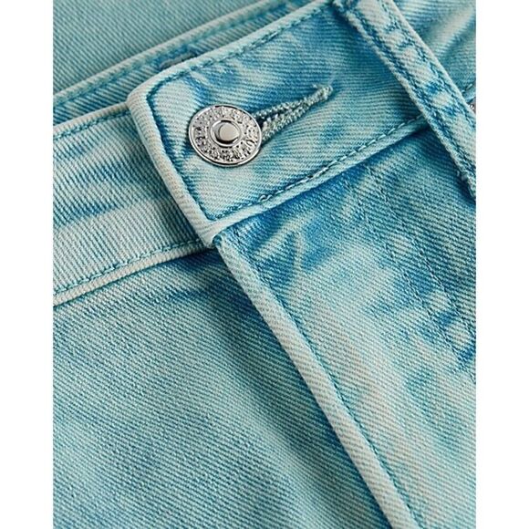 NWT Express Mid Rise Mint Green Tinted Boyfriend Jeans, Size 8R - Picture 9 of 16